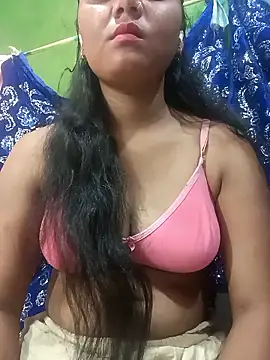 Snapshot of Hot_Shredha chatting on 10/14/25, 04:08 Hot Shredha online show from 10/14/25, 04:08