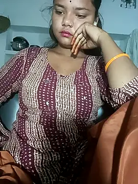 Snapshot of Hot_Shredha chatting on 10/21/25, 12:44 Hot Shredha online show from 10/21/25, 12:44