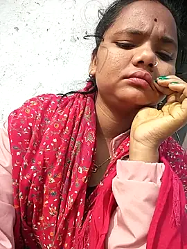 Snapshot of Hot_Shredha chatting on 11/30/25, 04:05 Hot Shredha online show from 11/30/25, 04:05