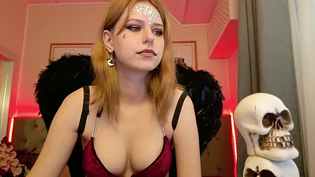 Snapshot of WendyMey chatting on 10/27/25, 07:56 WendyMey online show from 10/27/25, 07:56