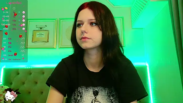 Snapshot of WendyMey chatting on 11/08/25, 07:30 WendyMey online show from 11/08/25, 07:30