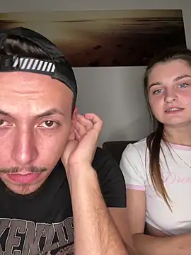 Snapshot of only4love chatting on 10/15/25, 08:53 only4love online show from 10/15/25, 08:53