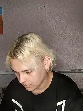 MargoShein online show from 10/28/25, 07:01