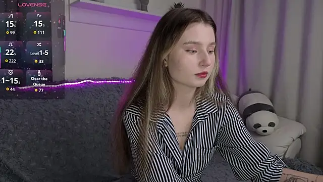  Lua   online show from 12/02/25, 10:16