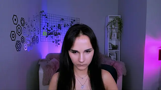 Snapshot of ariana_ross7 chatting on 10/15/25, 07:14 ariana ross7 online show from 10/15/25, 07:14