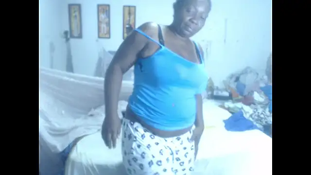 Snapshot of rachelexoticgirl chatting on 10/10/25, 04:22 rachelexoticgirl online show from 10/10/25, 04:22