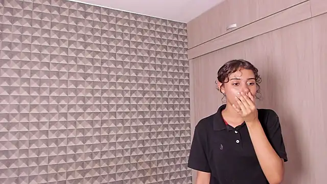 MissDhana online show from 11/21/25, 07:23