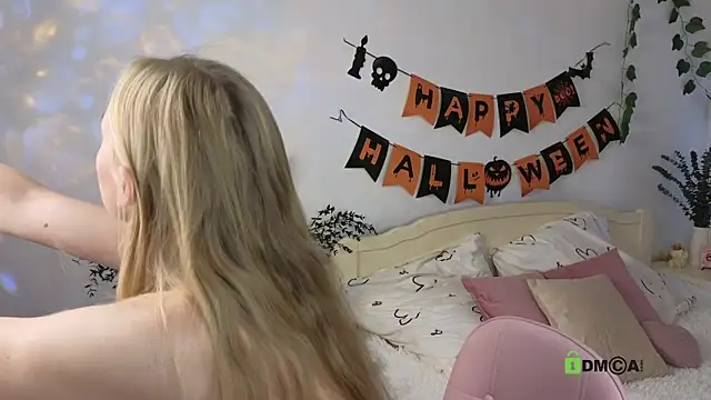 hey Olivia online show from 10/19/25, 08:59