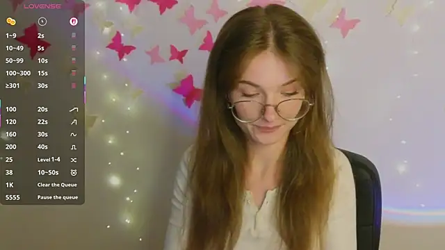 Snapshot of Katyaa_Lover chatting on 10/21/25, 03:24 Katyaa Lover online show from 10/21/25, 03:24
