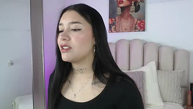 miawhite x1 online show from 10/20/25, 01:55