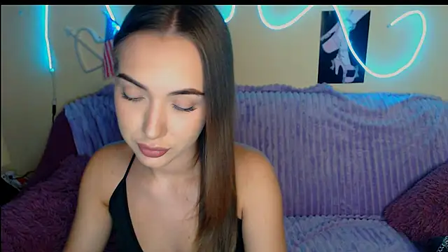 Snapshot of Mia_cutie77 chatting on 09/20/25, 09:32 Mia cutie77 online show from 09/20/25, 09:32