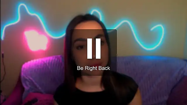 Snapshot of Mia_cutie77 chatting on 10/19/25, 08:59 Mia cutie77 online show from 10/19/25, 08:59