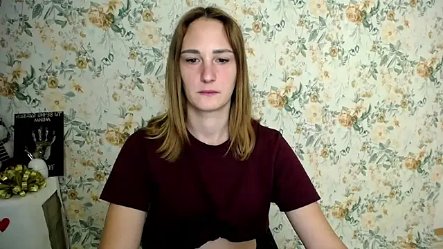 Snapshot of Milana_Cutie_ chatting on 09/21/25, 06:26 Milana Cutie  online show from 09/21/25, 06:26