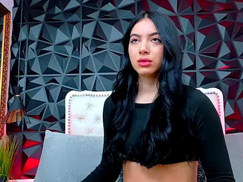 LizieSmith online show from 09/24/25, 01:25