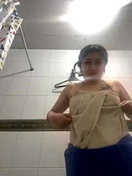 Snapshot of Daphnee-x chatting on 11/01/25, 09:11 Daphnee-x online show from 11/01/25, 09:11