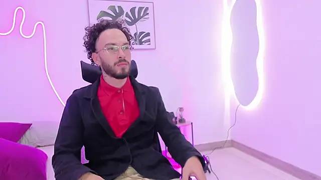 Snapshot of Violet_and_Paul chatting on 10/11/25, 03:06 Violet and Paul online show from 10/11/25, 03:06