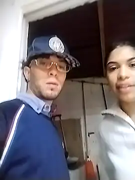 Snapshot of Violet_and_Paul chatting on 10/27/25, 03:21 Violet and Paul online show from 10/27/25, 03:21