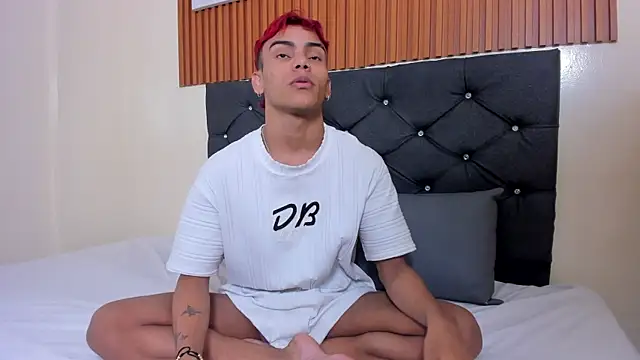 enzo carter online show from 10/20/25, 01:55