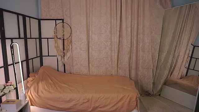 Snapshot of JinnySitts chatting on 09/24/25, 09:18 JinnySitts online show from 09/24/25, 09:18