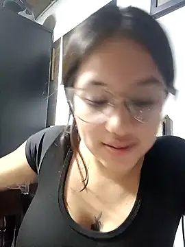 Alice Reyes  online show from 09/21/25, 10:00