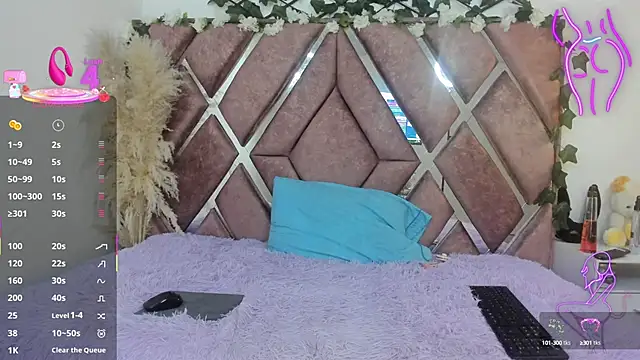 Flufi 740 online show from 09/24/25, 11:02