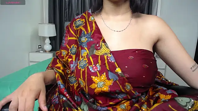 Snapshot of kashvi_ chatting on 04/18/26, 07:40 kashvi online show from 04/18/26, 07:40