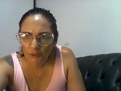 dulcefanny online show from 02/10/26, 04:11
