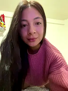 Snapshot of Karlee_Grey1 chatting on 09/23/25, 10:02 Karlee Grey1 online show from 09/23/25, 10:02