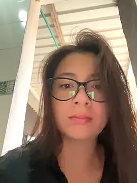 Snapshot of Karlee_Grey1 chatting on 10/16/25, 09:49 Karlee Grey1 online show from 10/16/25, 09:49