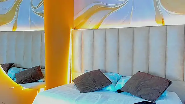 ElectraScot online show from 09/28/25, 01:16