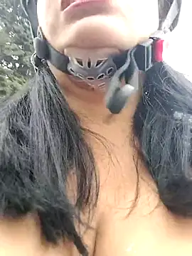 Snapshot of MILA__06 chatting on 10/14/25, 03:24 MILA 06 online show from 10/14/25, 03:24