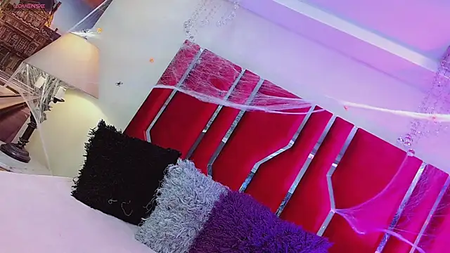 Snapshot of AithanaBlaze chatting on 11/01/25, 11:23 AithanaBlaze online show from 11/01/25, 11:23