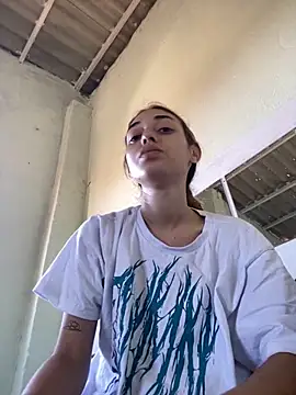 loirinhaaa online show from 10/06/25, 03:42