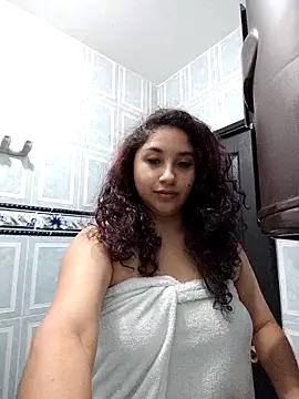 Gia Dior online show from 12/19/25, 01:07