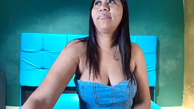 gayatrihoy online show from 09/16/25, 07:48