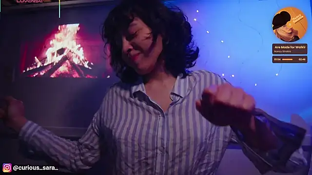 Snapshot of _curiouskitten_ chatting on 10/05/25, 04:11 curiouskitten online show from 10/05/25, 04:11