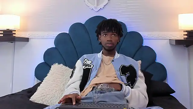 AllexJacob online show from 09/29/25, 01:27