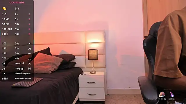 Snapshot of AllexJacob chatting on 11/07/25, 12:49 AllexJacob online show from 11/07/25, 12:49