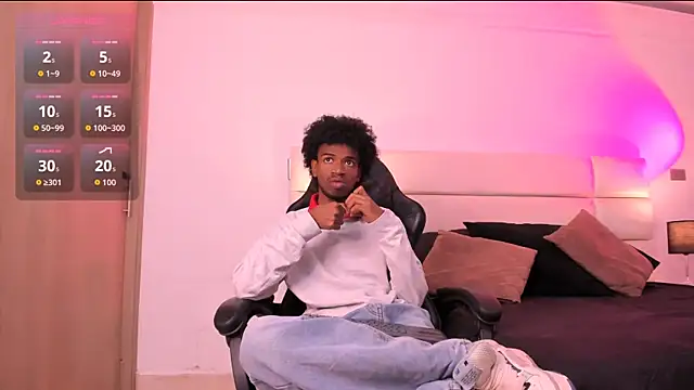 Snapshot of AllexJacob chatting on 11/19/25, 01:44 AllexJacob online show from 11/19/25, 01:44