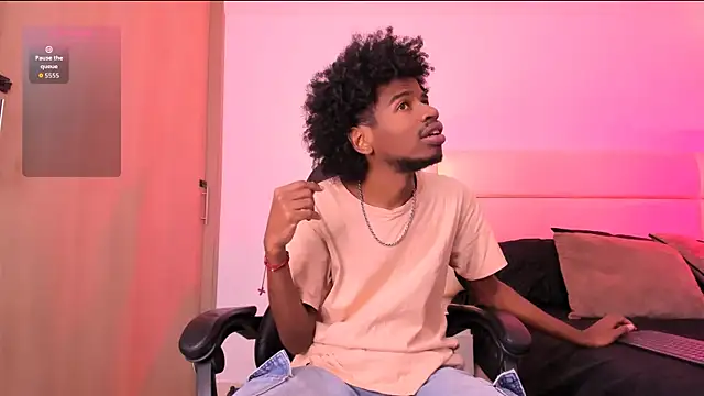 Snapshot of AllexJacob chatting on 11/28/25, 01:25 AllexJacob online show from 11/28/25, 01:25