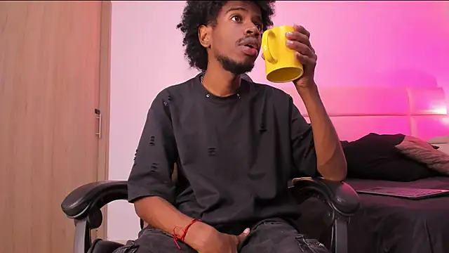 Snapshot of AllexJacob chatting on 12/02/25, 11:48 AllexJacob online show from 12/02/25, 11:48