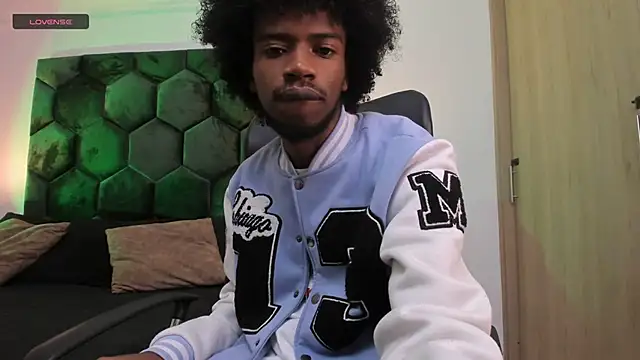 AllexJacob online show from 05/25/26, 01:06