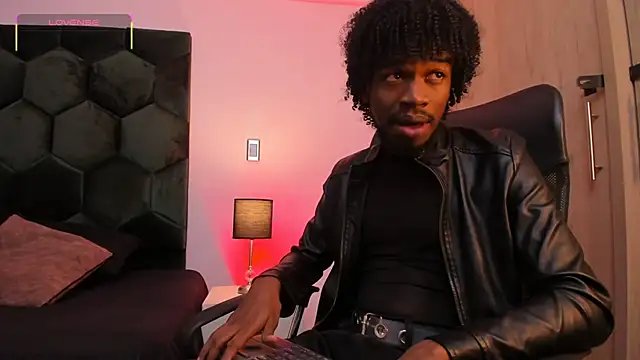 AllexJacob online show from 06/06/26, 12:32