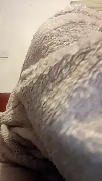 Snapshot of curvybabe88 chatting on 11/28/25, 12:24 curvybabe88 online show from 11/28/25, 12:24