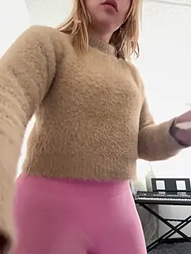 IamCatalina888 online show from 10/21/25, 07:47