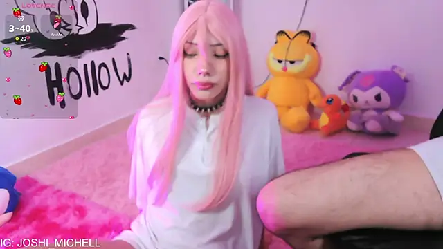 Snapshot of Everlong_ chatting on 11/21/25, 01:15 Everlong online show from 11/21/25, 01:15