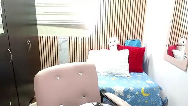 camilavargas  online show from 06/08/26, 05:24