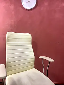 Snapshot of Ssusann_Pink chatting on 10/12/25, 01:59 Ssusann Pink online show from 10/12/25, 01:59