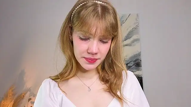 pienaple online show from 11/02/25, 04:04