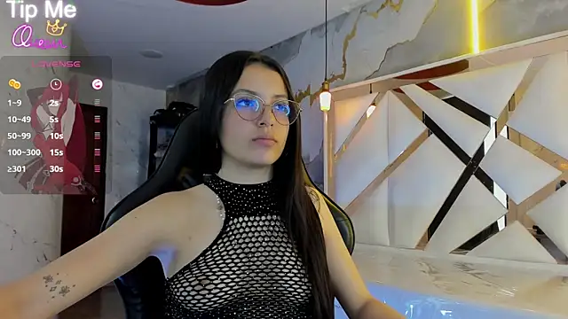 sophiadoll tf online show from 04/29/26, 08:15